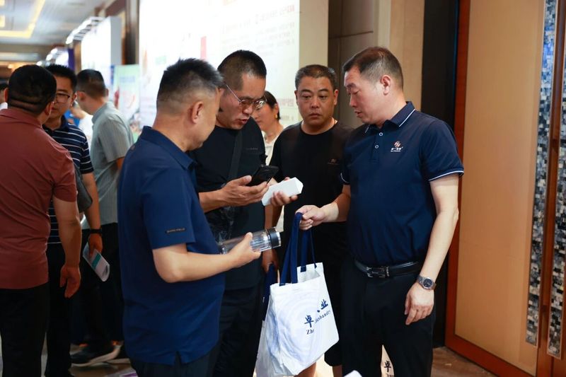 卓一牧業(yè)出席第五屆蛋產(chǎn)業(yè)與科技發(fā)展大會(huì)，助力蛋業(yè)高質(zhì)量發(fā)展